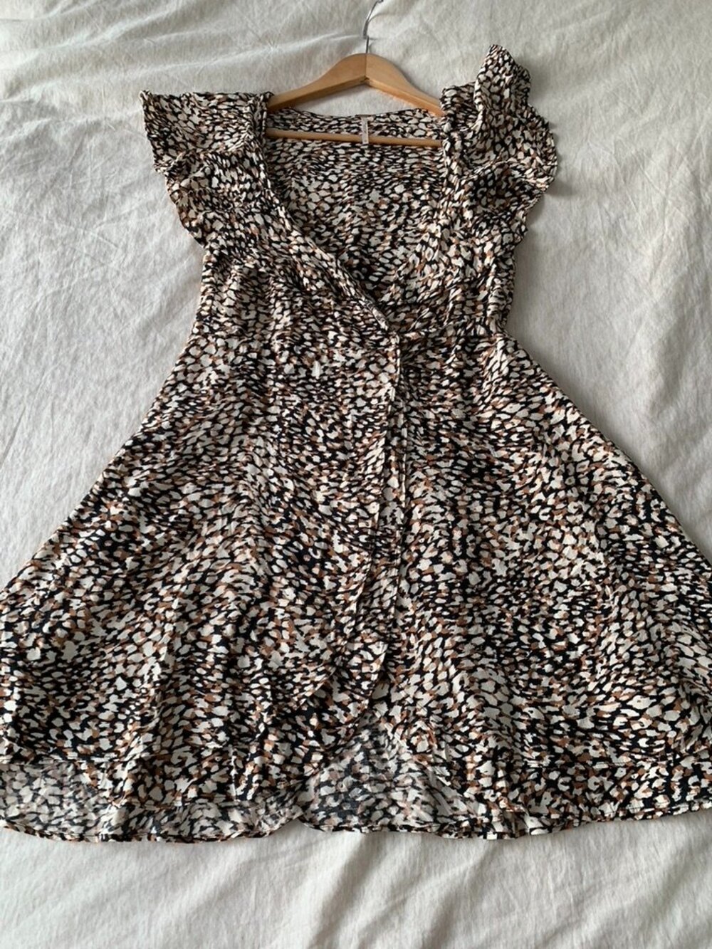 Free People Dress Size M Animal Print Jet Combo Mini Dress Ruffle Sleeve - Picture 8 of 12